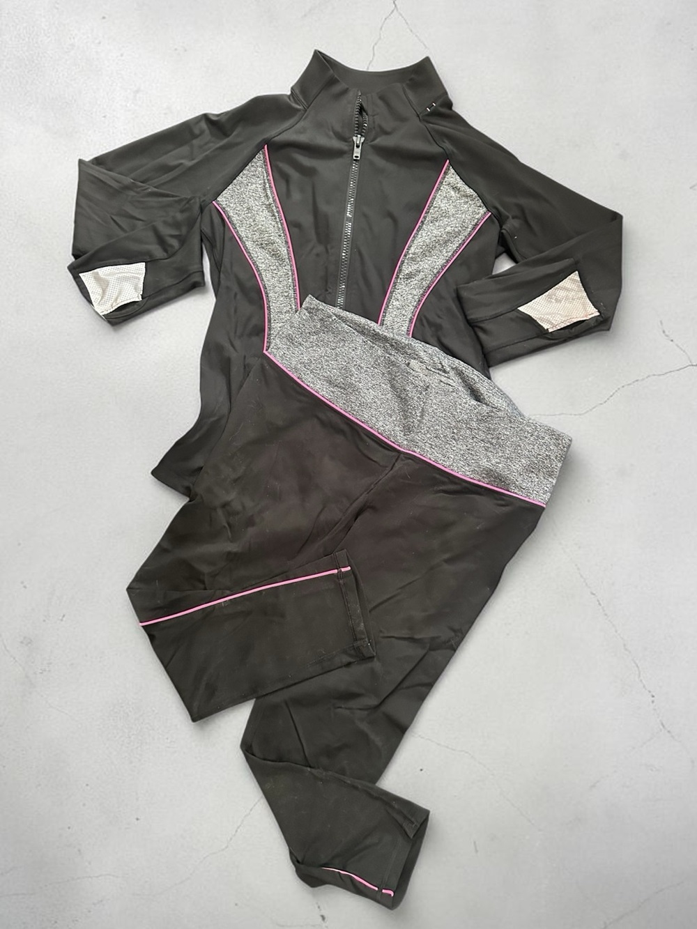 Victoria's Secret Black & Gray Active Set with Pink Piping